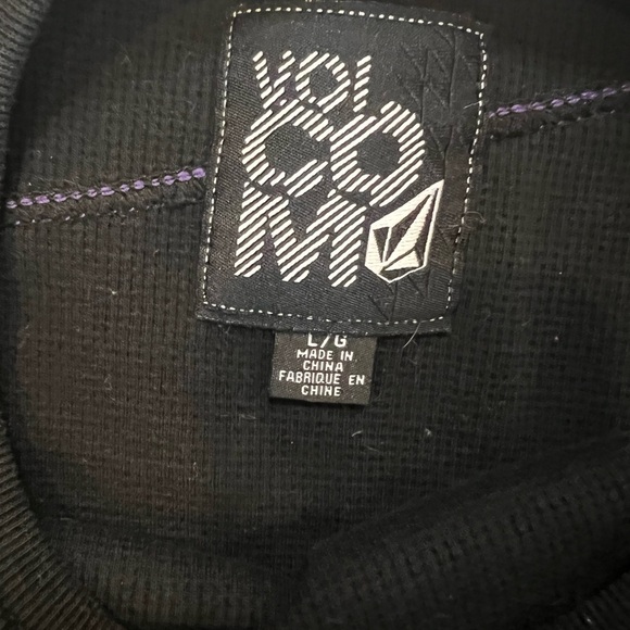 Volcom Y2K Black Long Sleeve with Green, Purple, and Gray Stripes - Picture 5 of 6